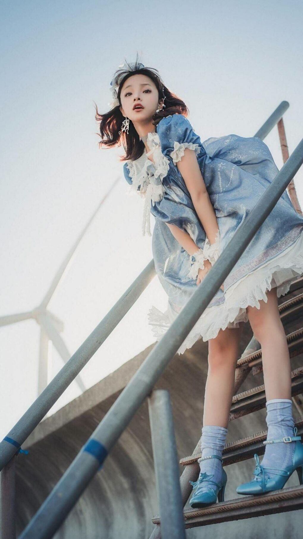 王哲林内线统治力助上海队强势逆袭,王哲林来上海