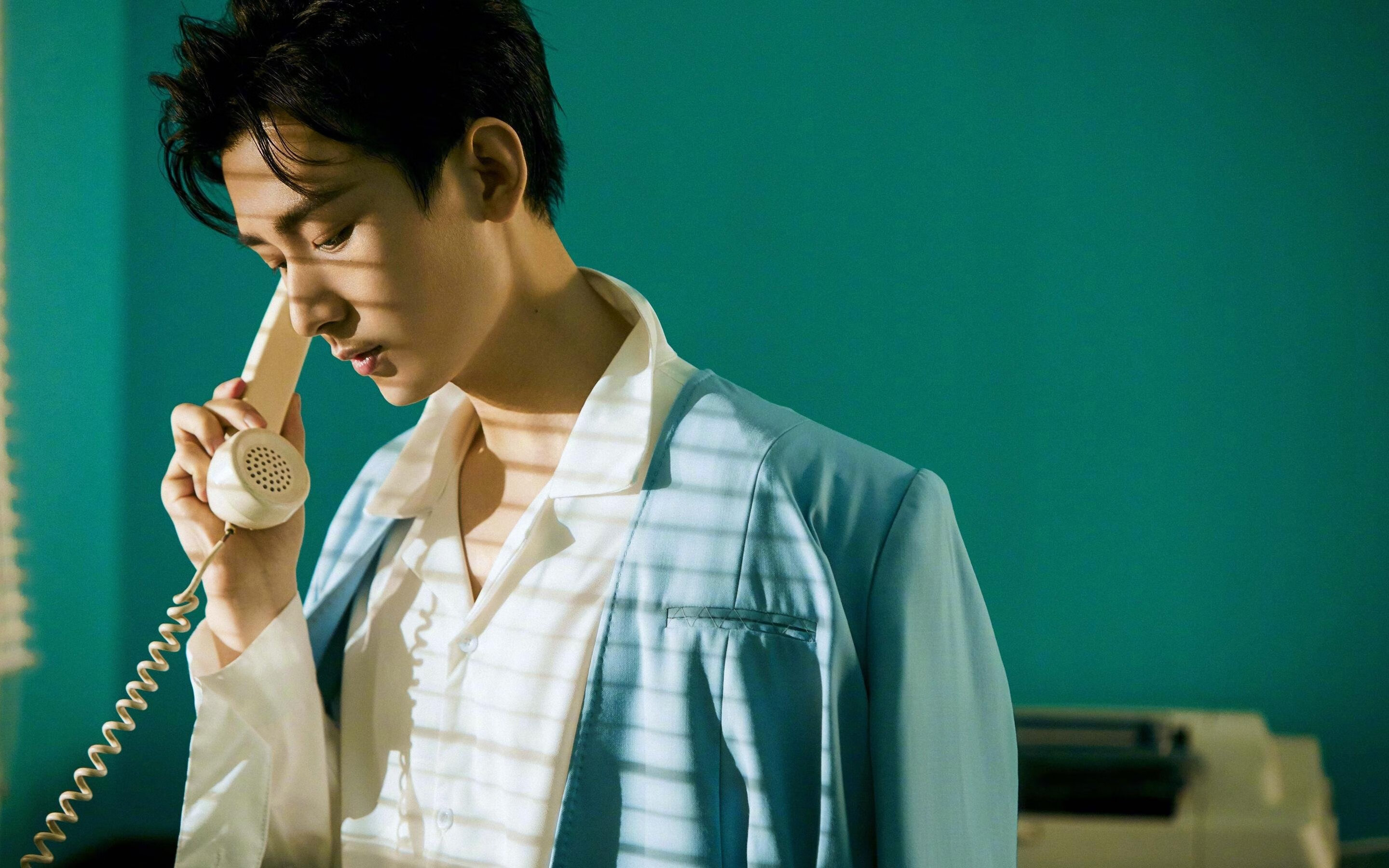 爱游戏平台-德甲攻守精彩大比拼：细节决定成败，德甲榜首大战