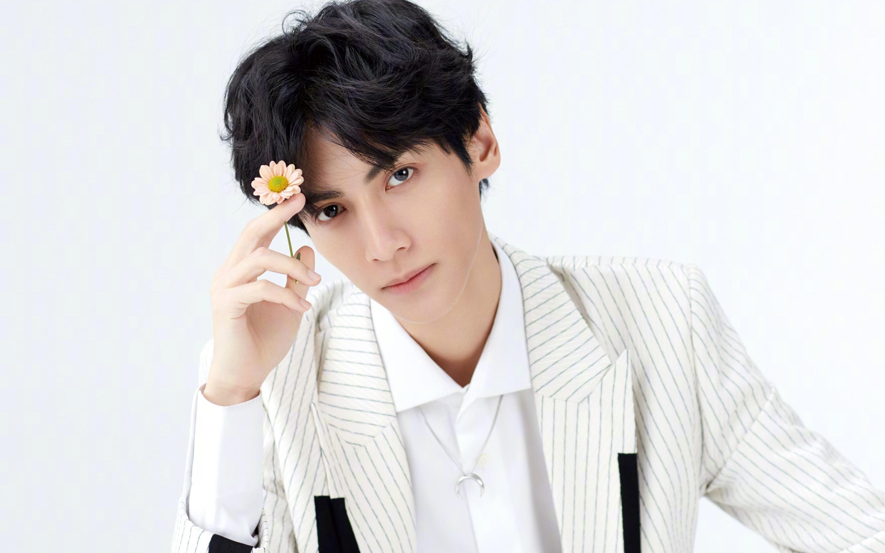 恩多比·恩乔：助攻与得分兼备，完美展现南非队全能进攻风采，恩多罗是哪个国家的城市